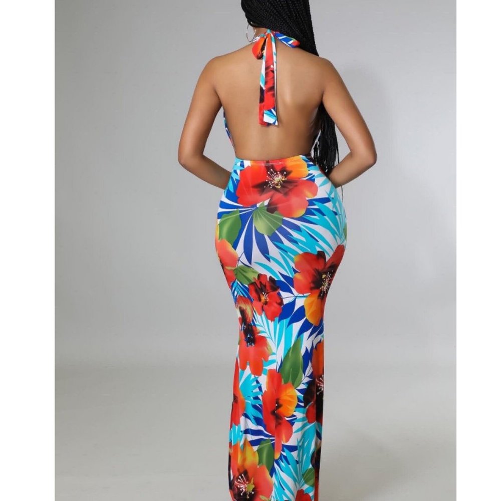 Codigo Tropical Floral Printed Maxi Halter Tie Dress White Orange multi New - Picture 3 of 5